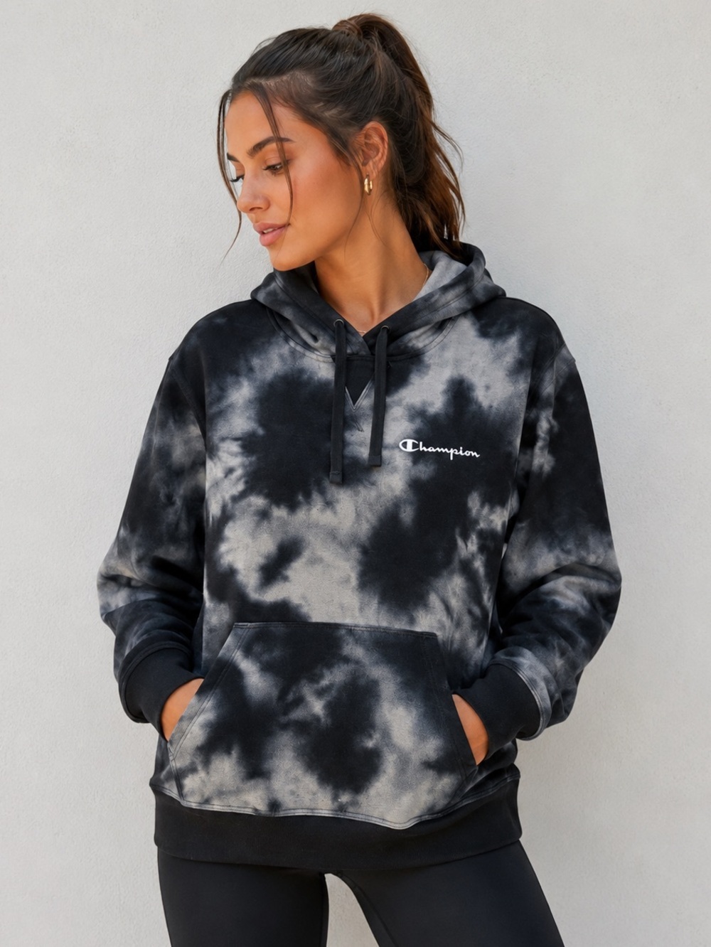 Champion | Cotton Blend Fleece Tie-Dye Hoodie Pullover Sweatshirt Size Medium